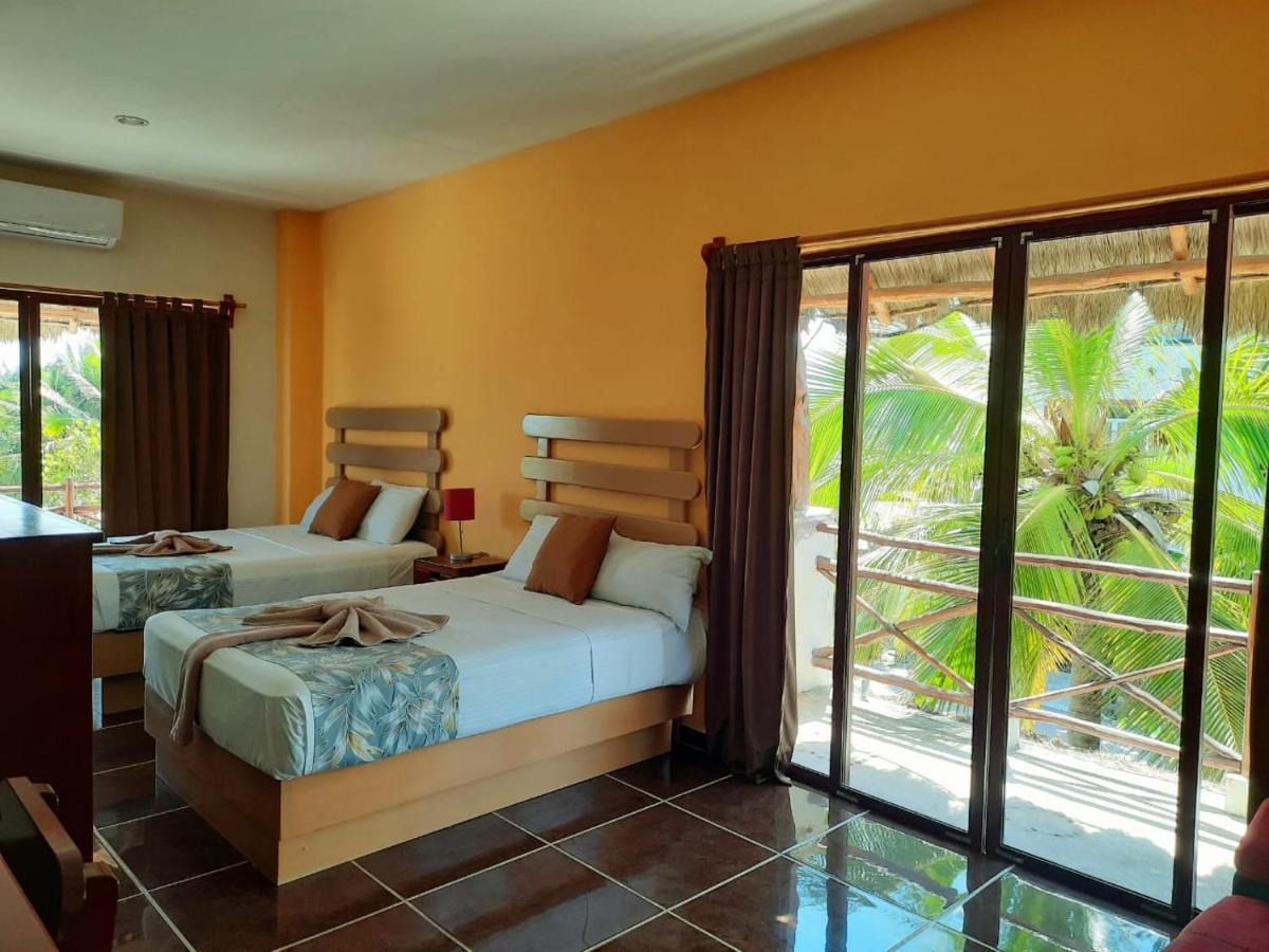 Porto Coral Hotel & Suites Chetumal Exteriör bild