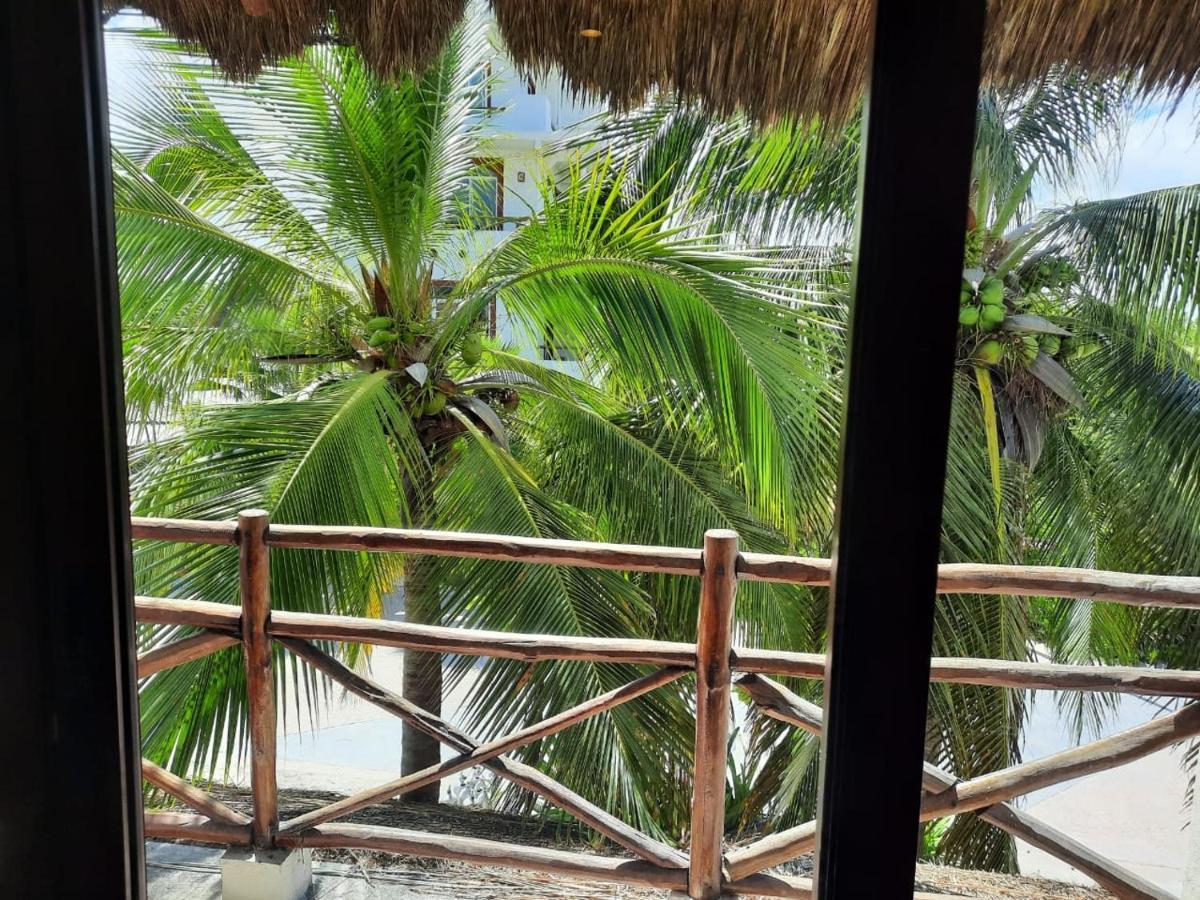 Porto Coral Hotel & Suites Chetumal Exteriör bild